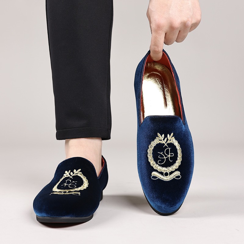 Embroidery Ideas - Luxury Designer รองเท้าไม่มีส้นหนังนิ่มหนังเย็บปักถักร้อยรองเท้าชี้ Toe รองเท้ารองเท้าแต่งงานสําหรับชายรองเท้าแตะขนาดใหญ่
