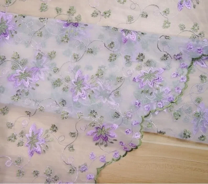 Embroidery Veil - ผ้าลูกไม้ปักลายดอกไม้สวยงาม ผ้าทูลล์เนื้อนุ่มลายดอกไม้สีม่วง สำหรับชุดเด็กผู้หญิง ชุดกระโปรงบัลเลต์ ชุดแต่งงาน ผ้าคลุมเจ้าสาว