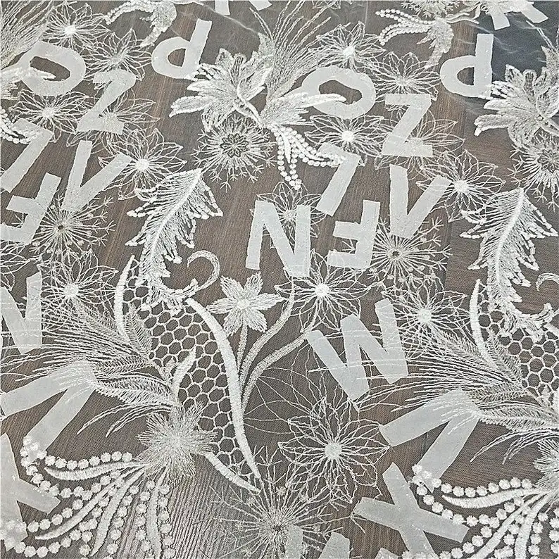 Embroidery Veil - ผ้าทูลสีงาช้างพร้อมตัวอักษรชีฟองและผ้าปักดอกไม้สําหรับชุดแต่งงาน, ผ้าคลุมหน้าเจ้าสาว, ชุดสาว, ผ้าม่าน