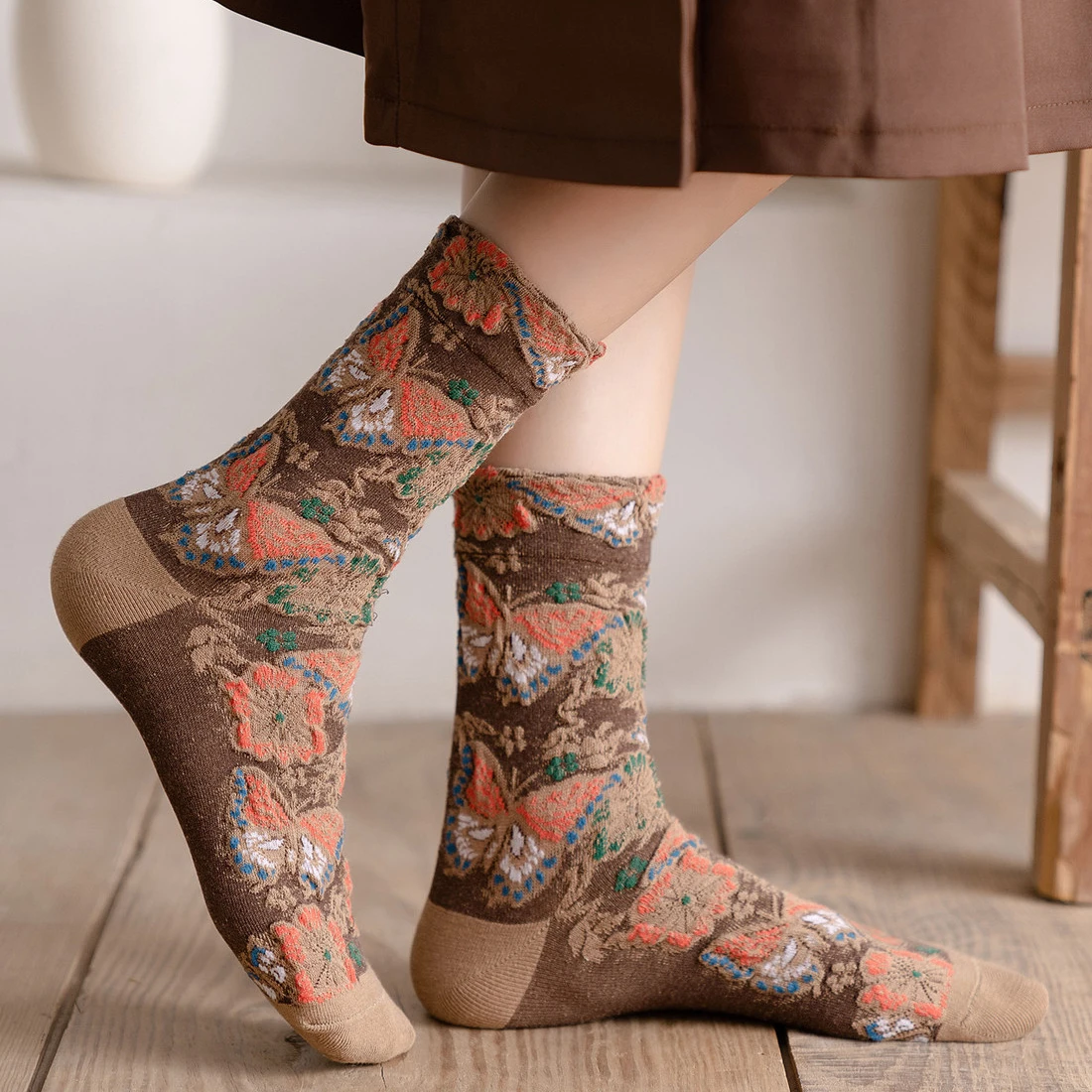 เย็บปักถักร้อยดอกไม้ถุงเท้าผู้ - Embroidery On Socks บทวิจารณ์และราคา