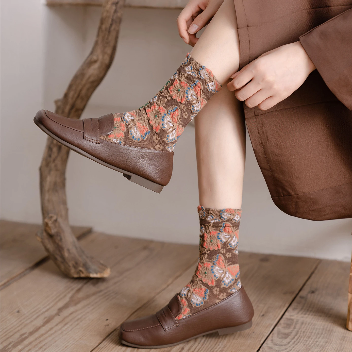 เย็บปักถักร้อยดอกไม้ถุงเท้าผู้ - Embroidery On Socks บทวิจารณ์และราคา