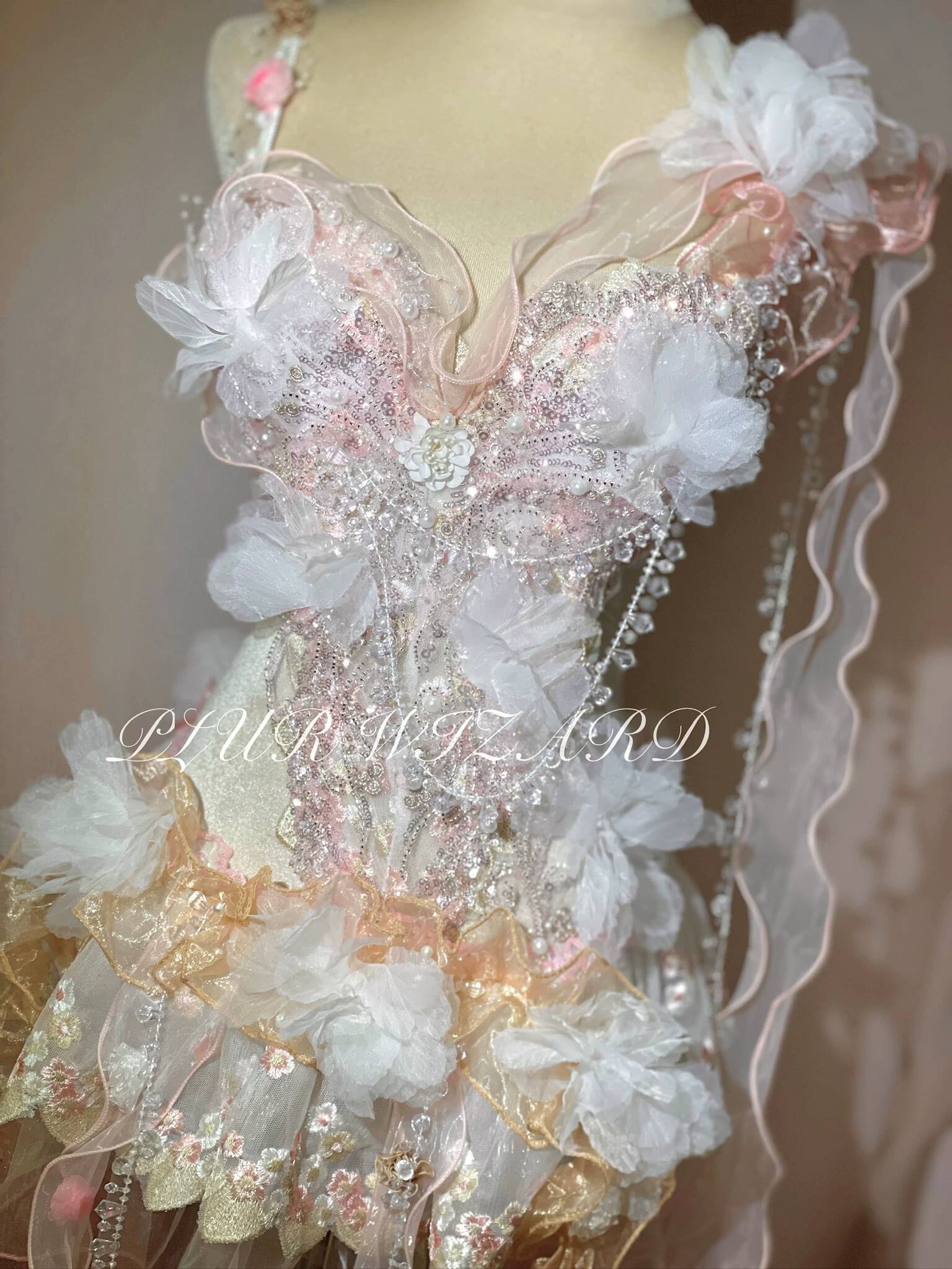 ชุดบิกินี่ปักลายดอกไม้สุดหวานแ - Embroidery Dress บทวิจารณ์และราคา