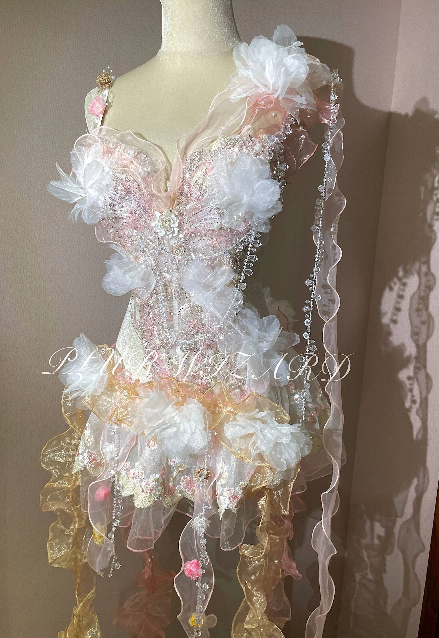 ชุดบิกินี่ปักลายดอกไม้สุดหวานแ - Embroidery Dress บทวิจารณ์และราคา