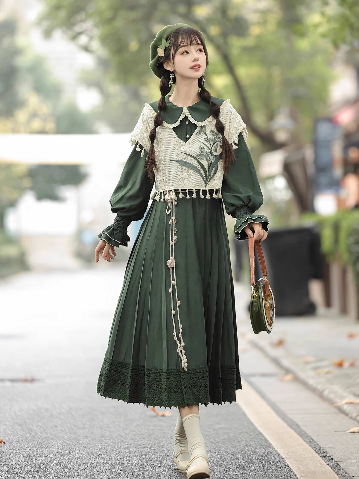 ชุดเดรสสไตล์จีนวินเทจสีเขียวแบ - Embroidery Dress บทวิจารณ์และราคา