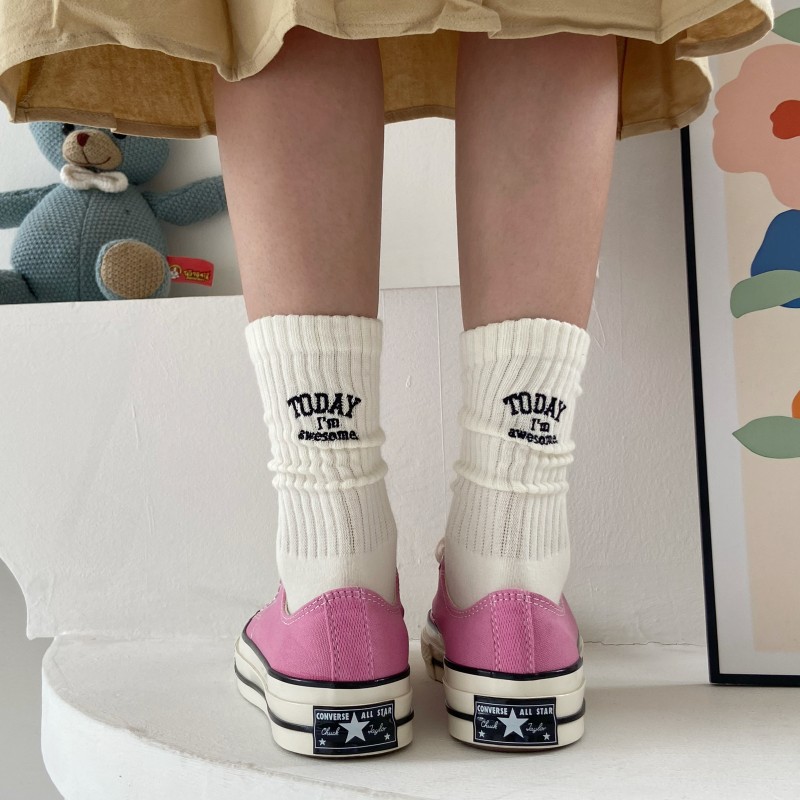 ถุงเท้าผ้าฝ้ายแบบตลกสำหรับผู้ช - Embroidery On Socks บทวิจารณ์และราคา
