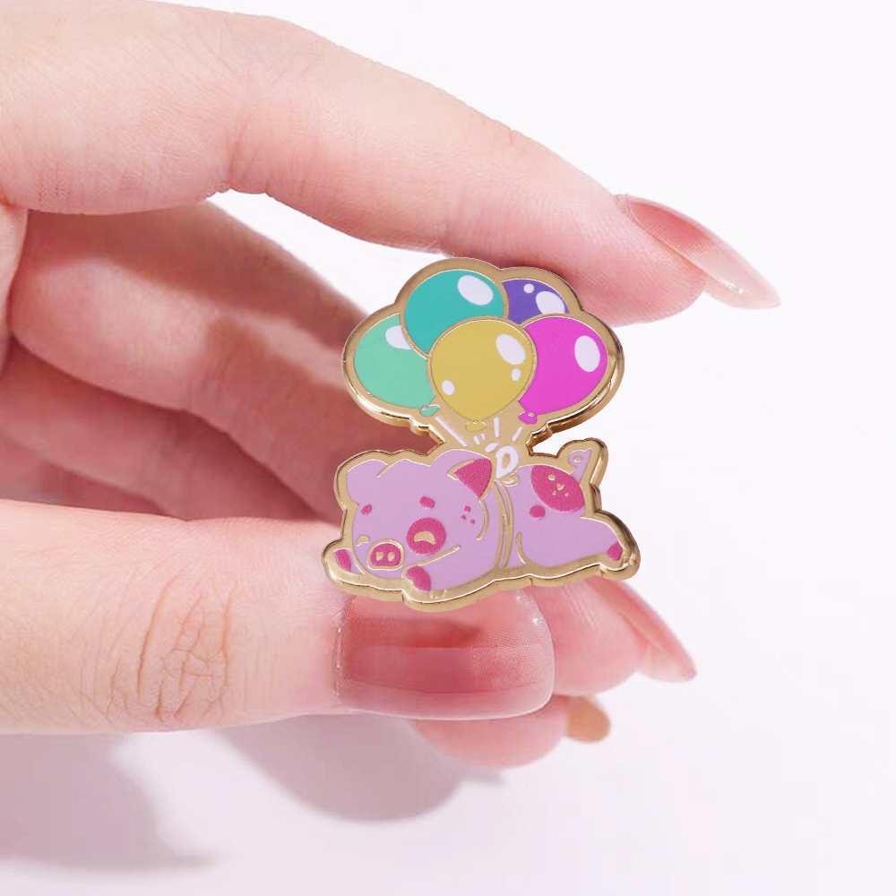Flying Pig Badge น่ารัก Piggy  - Embroidery Bali บทวิจารณ์และราคา