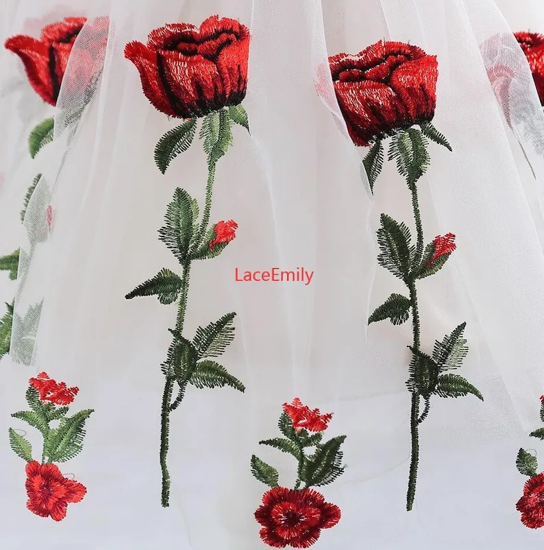 Red Rose ลูกไม้ผ้าดอกไม้เย็บปั - Embroidery Veil บทวิจารณ์และราคา