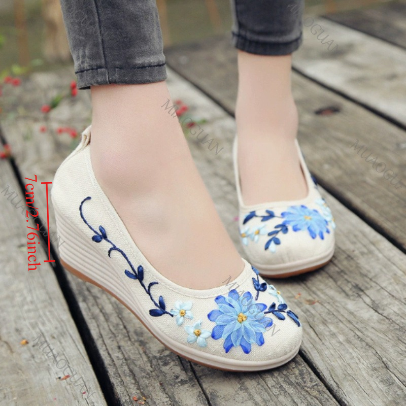 รองเท้าส้นเตารีดปักลายสำหรับผู - Embroidery Shoes บทวิจารณ์และราคา