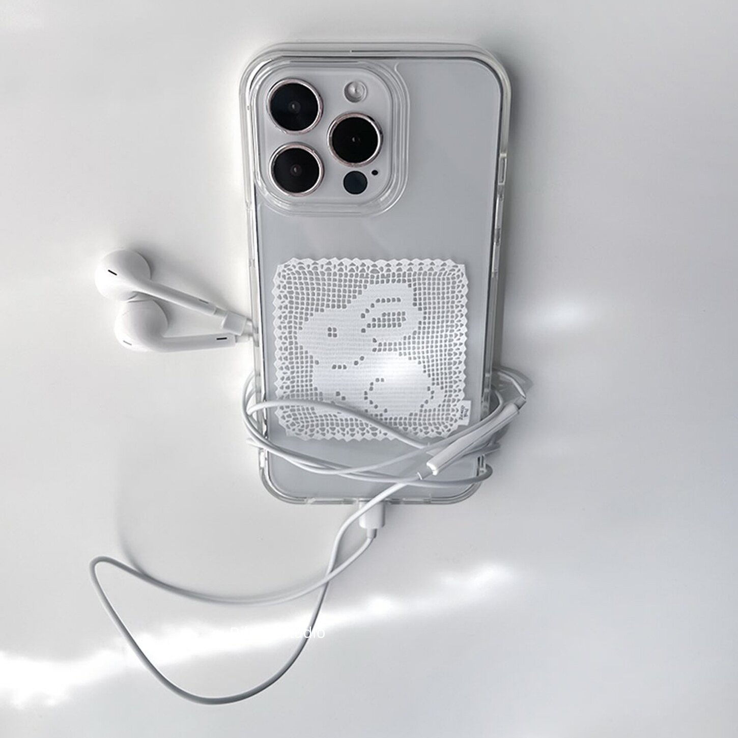 เคสโทรศัพท์ลายลูกไม้สีขาวสไตล์ - Embroidery White บทวิจารณ์และราคา