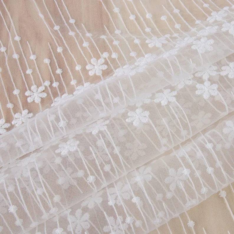 1 หลาดอกไม้เย็บปักถักร้อยลูกไม - Embroidery Veil บทวิจารณ์และราคา