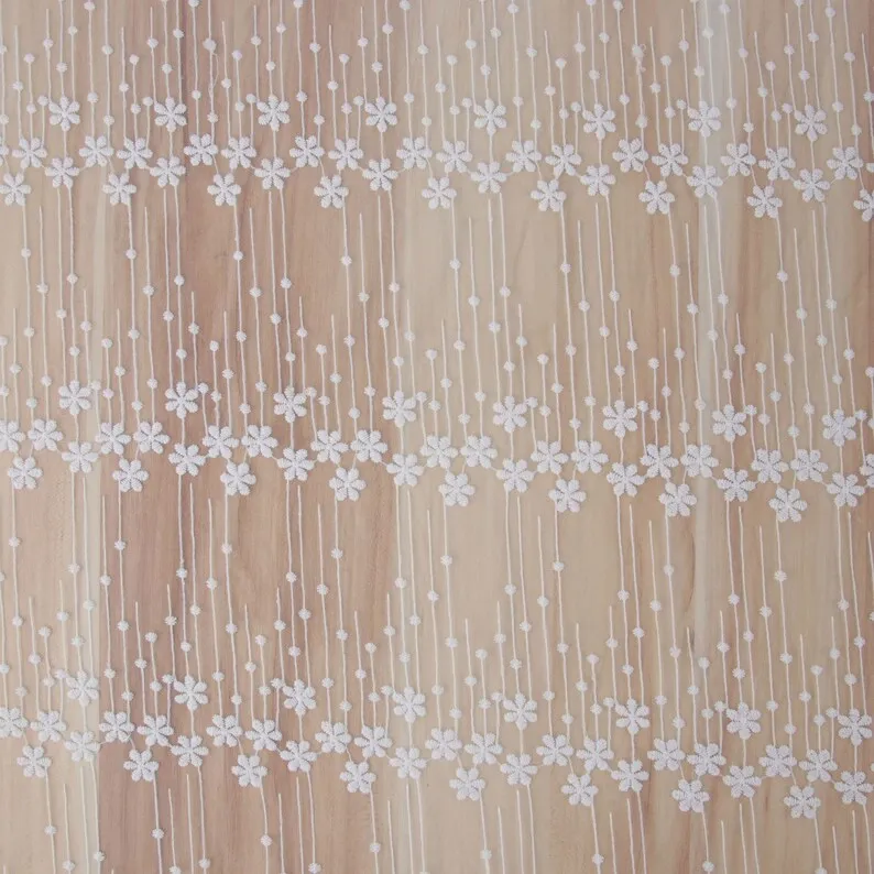 1 หลาดอกไม้เย็บปักถักร้อยลูกไม - Embroidery Veil บทวิจารณ์และราคา