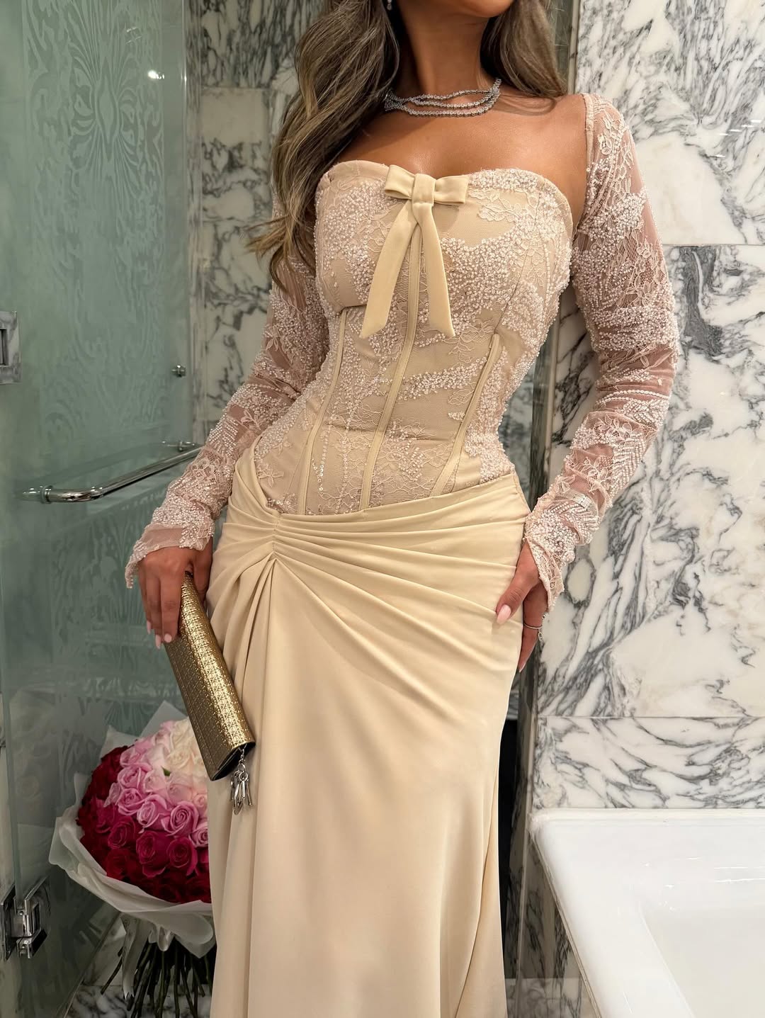 ชุดราตรีทรงเมอร์เมดแขนยาว แต่ง - Embroidery Dress บทวิจารณ์และราคา