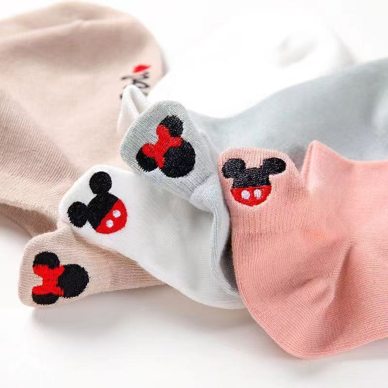 ถุงเท้ายาว 5 คู่ สำหรับฤดูใบไม - Embroidery On Socks บทวิจารณ์และราคา