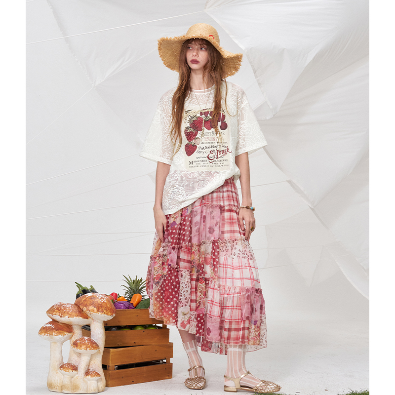 ELFSACK เสื้อยืดตาข่ายพิมพ์ลาย - Embroidery White บทวิจารณ์และราคา